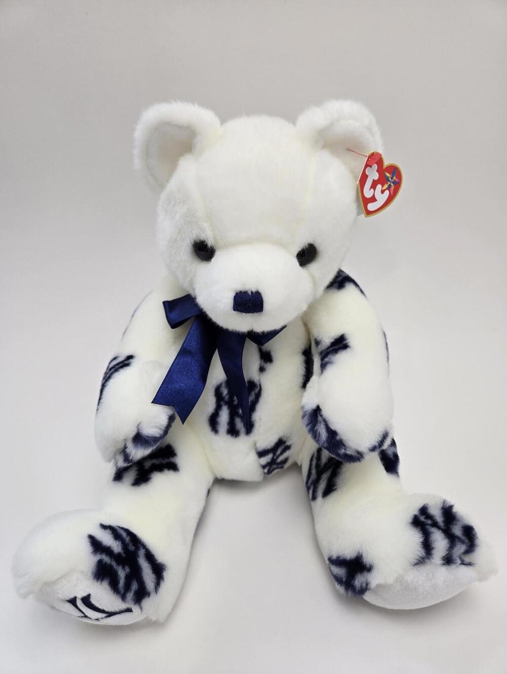 TY Beanie Buddy "Tradition" the Bear - Yankees Stadium Exclusive (13 inch)
